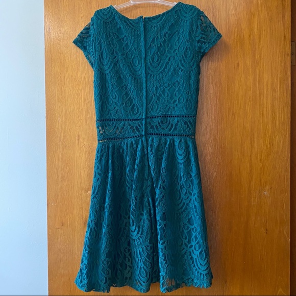 H&M Lace Green Dress - Picture 2 of 4
